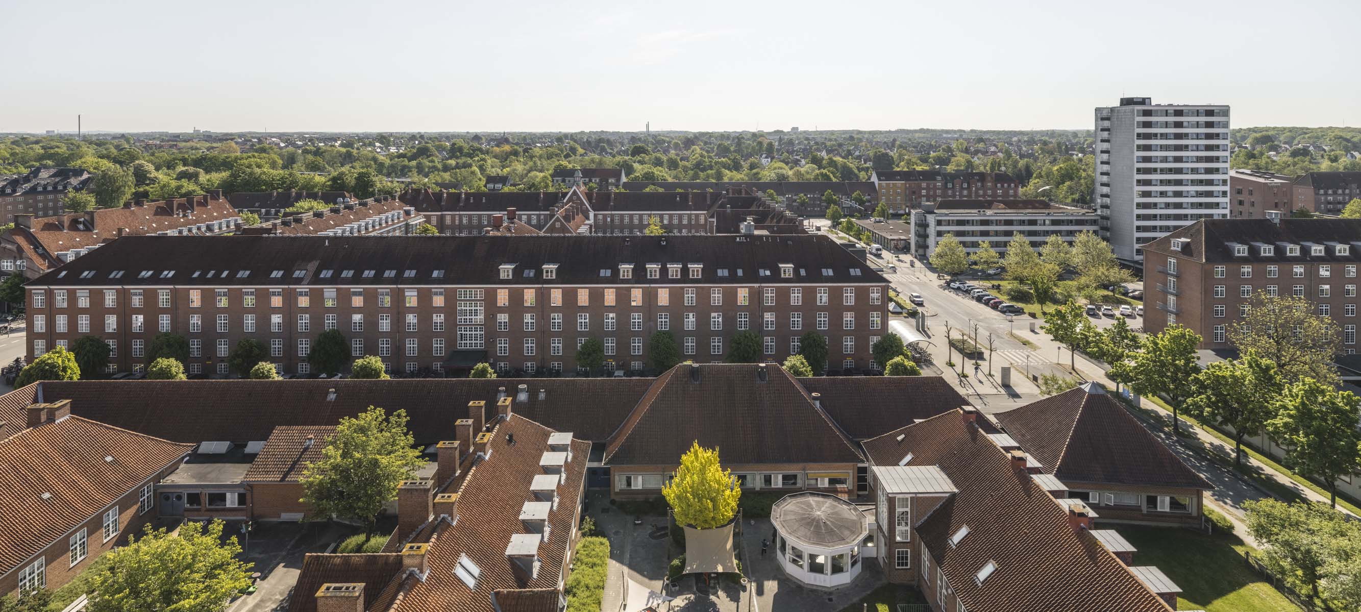 Gamle og nye hospitalsbygninger på OUH Hero